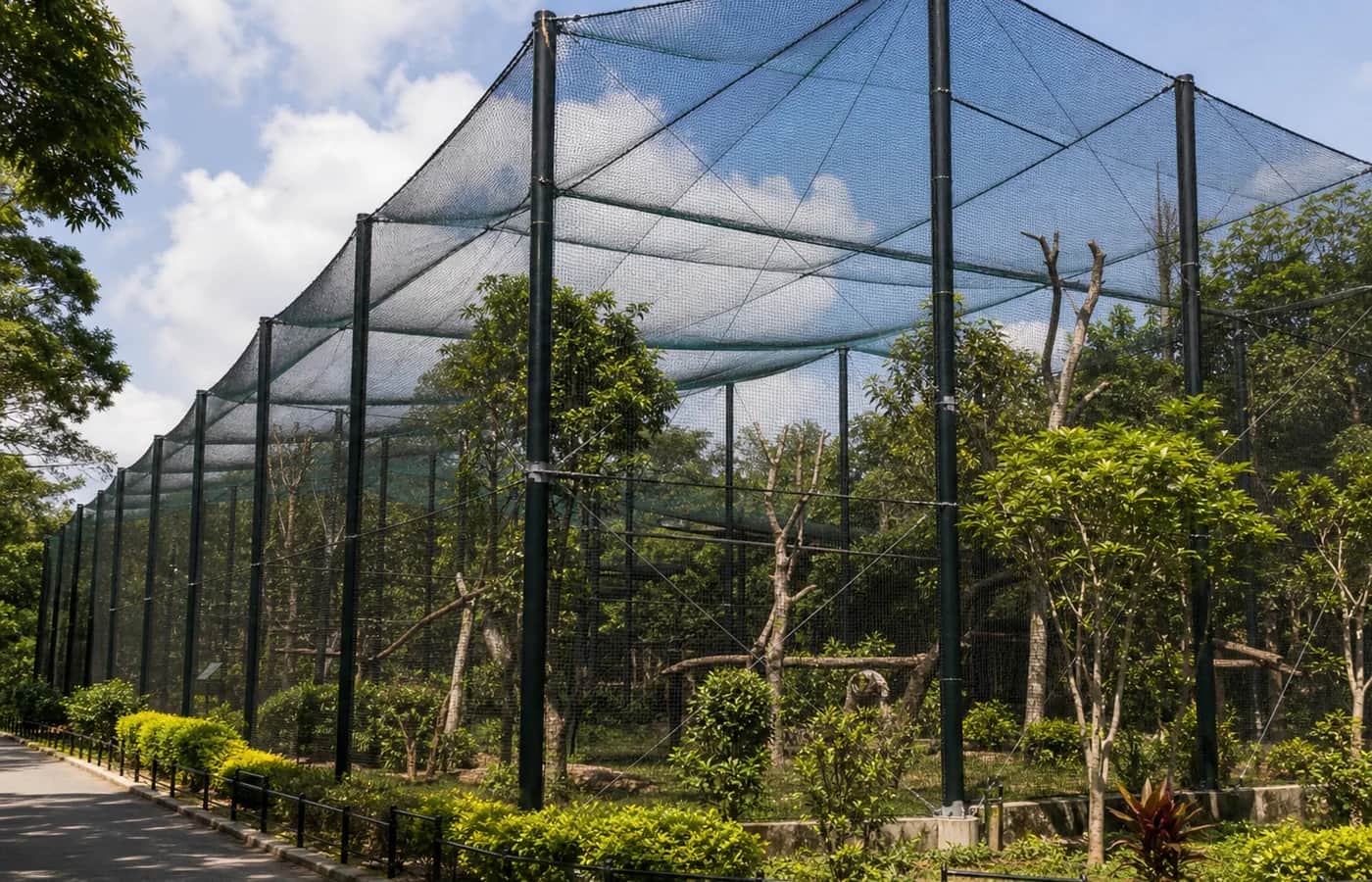 Zoo and Wildlife Nets sample finish by EverSafe Safety Nets