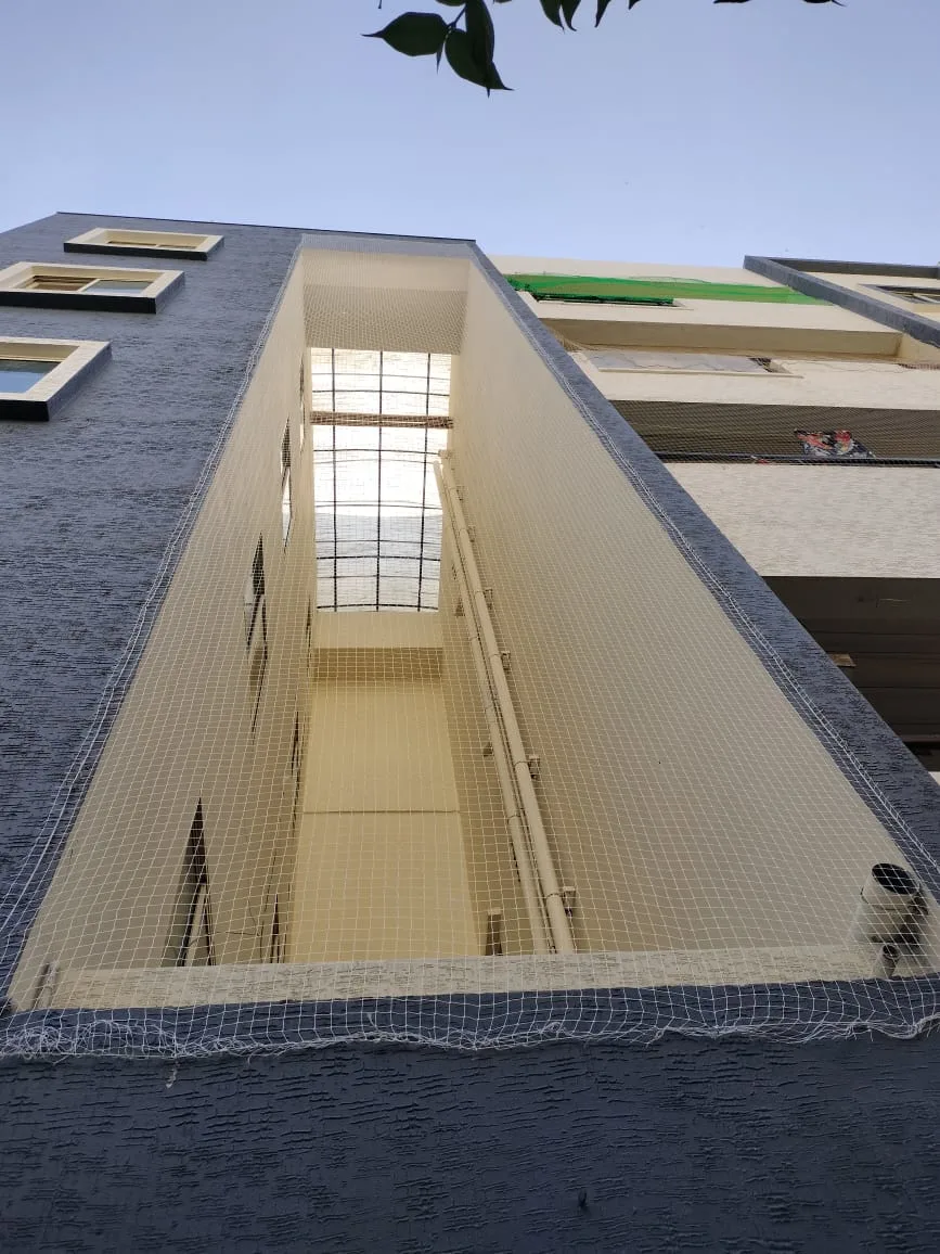 Duct Area Covering Nets